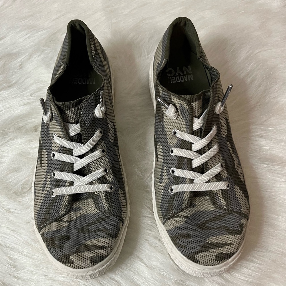 MADDEN NYC ECO LUX GLYCERINE GREEN CAMO PRINT SNEAKERS SHOES Size 8W, EUR 40 - Picture 2 of 8